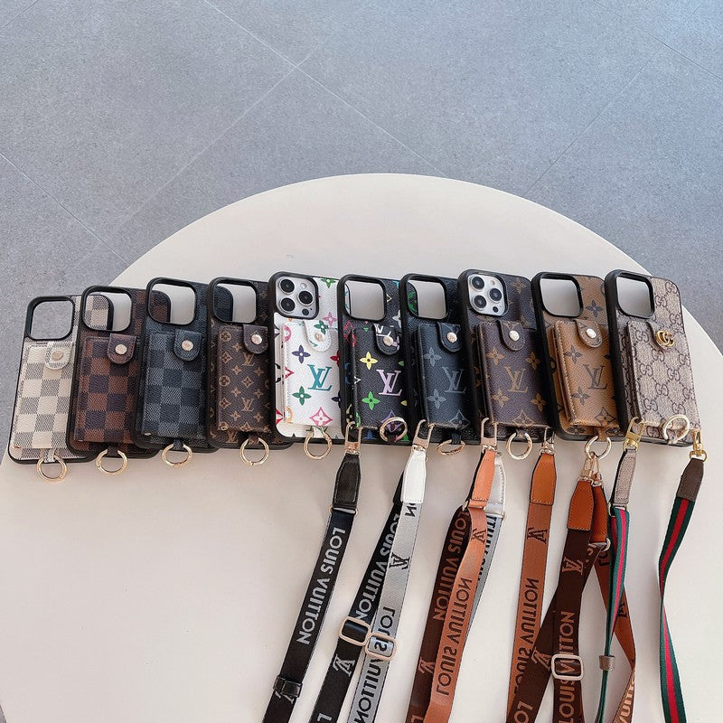 Lou Card Bag Classic Chain iPhone 16 Case