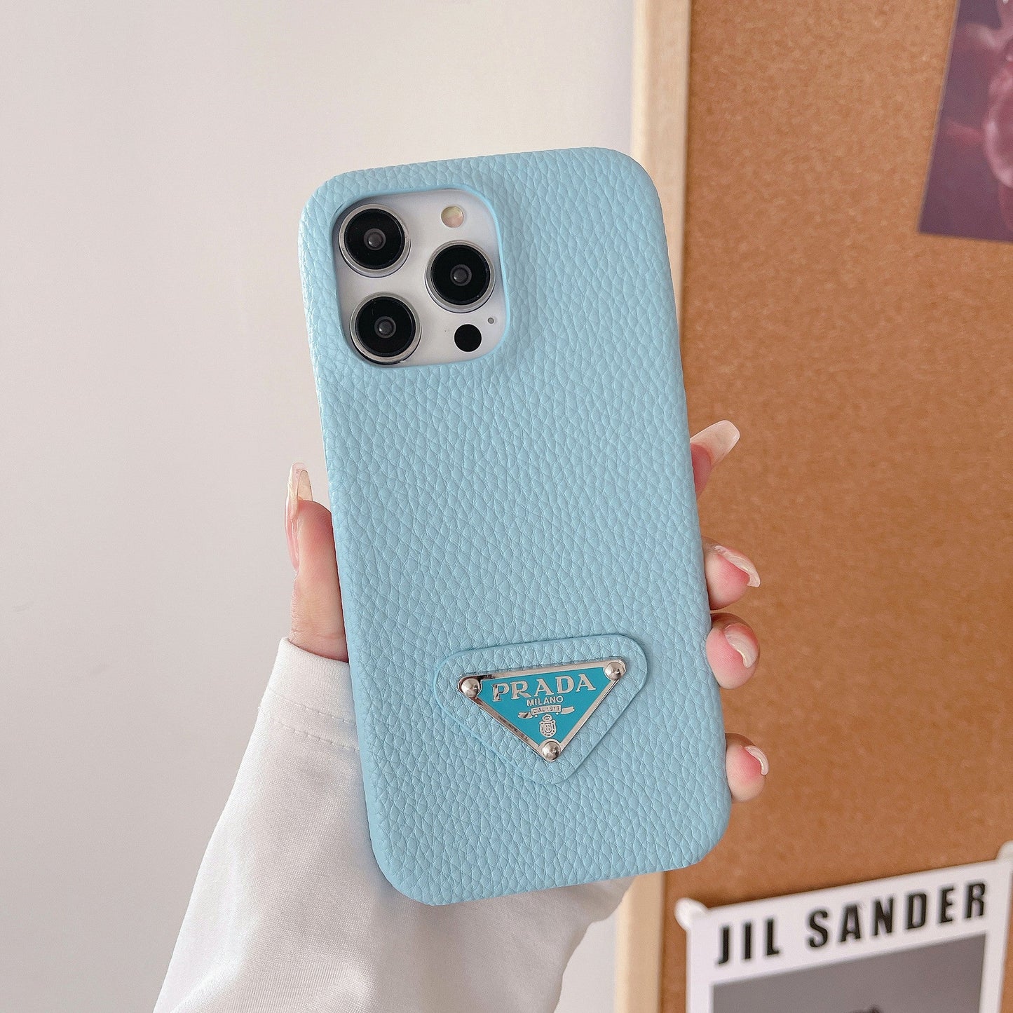 Pra Leather iPhone 17 Case
