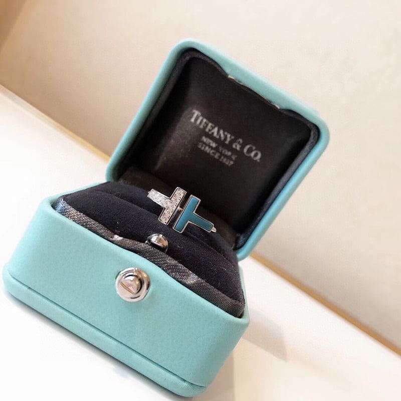 18K T Diamond & Turquoise Wire Ring