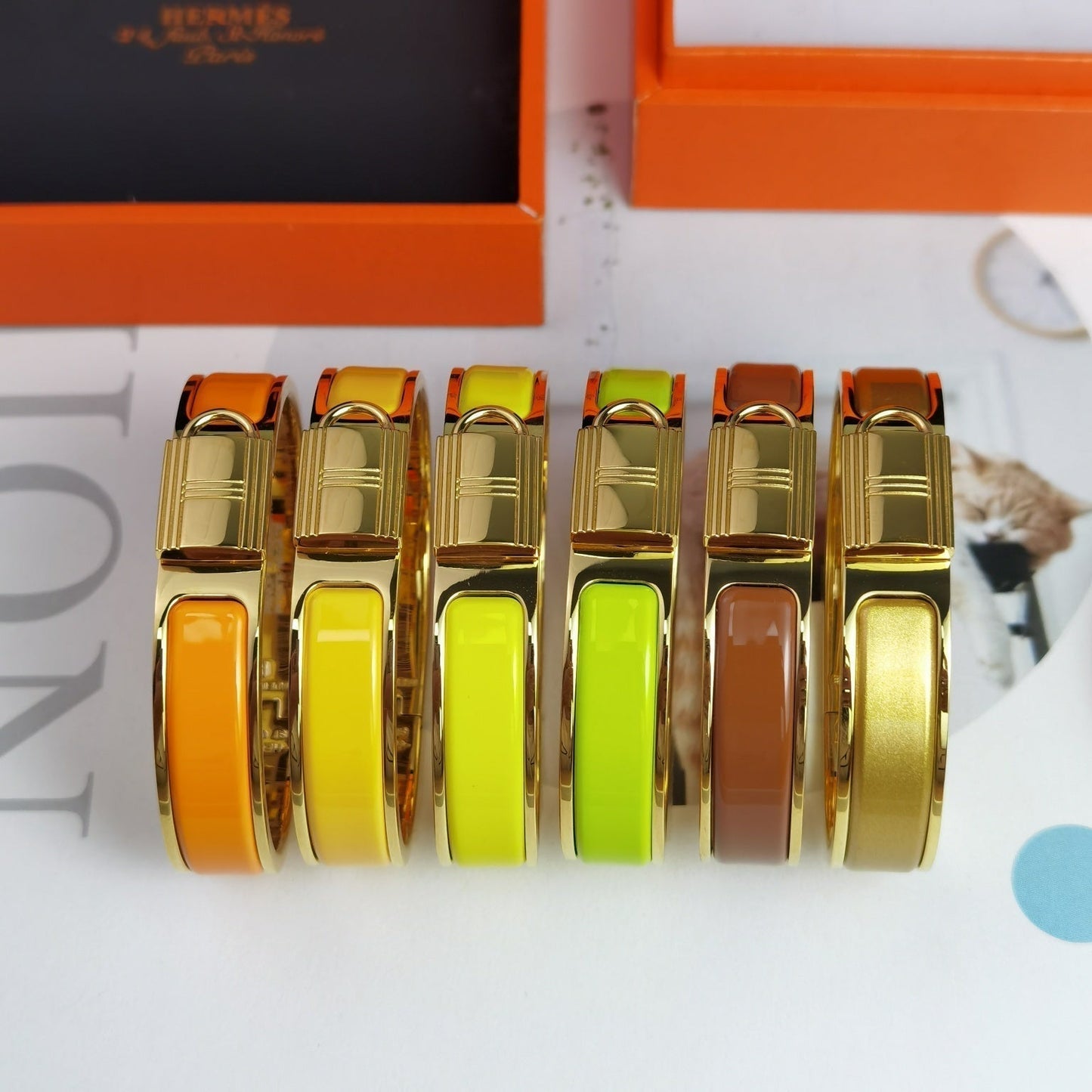 18K Clic Cadenas Orange H Bracelet