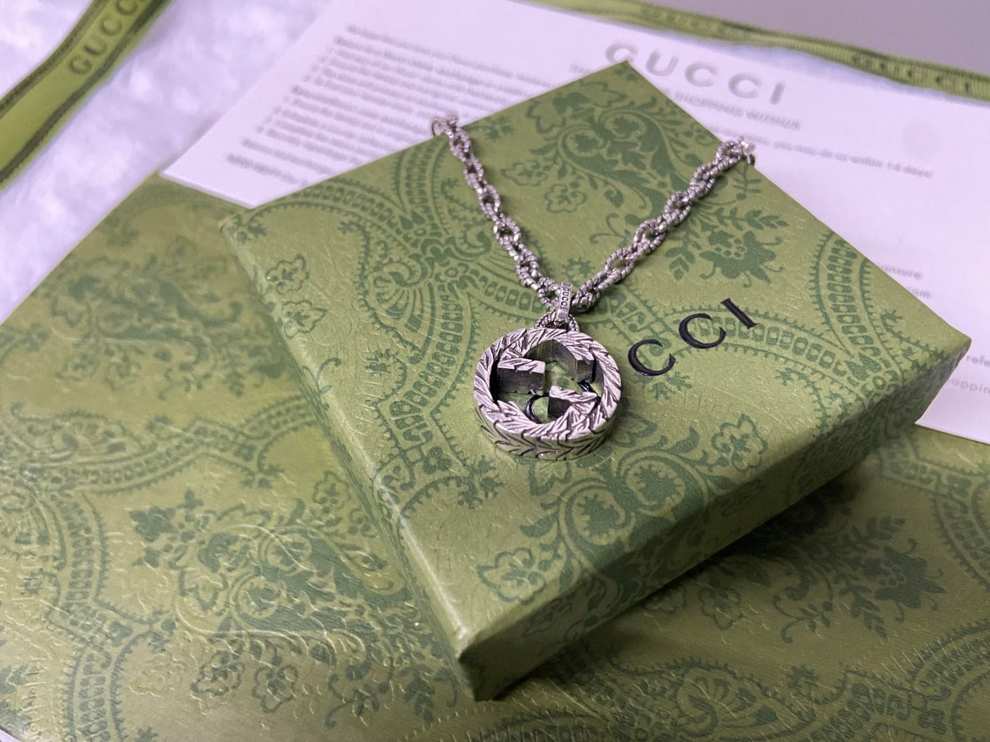 GG Interlocking G Pendant Necklace