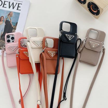 Pra Card Holder Chain iPhone 16 Case