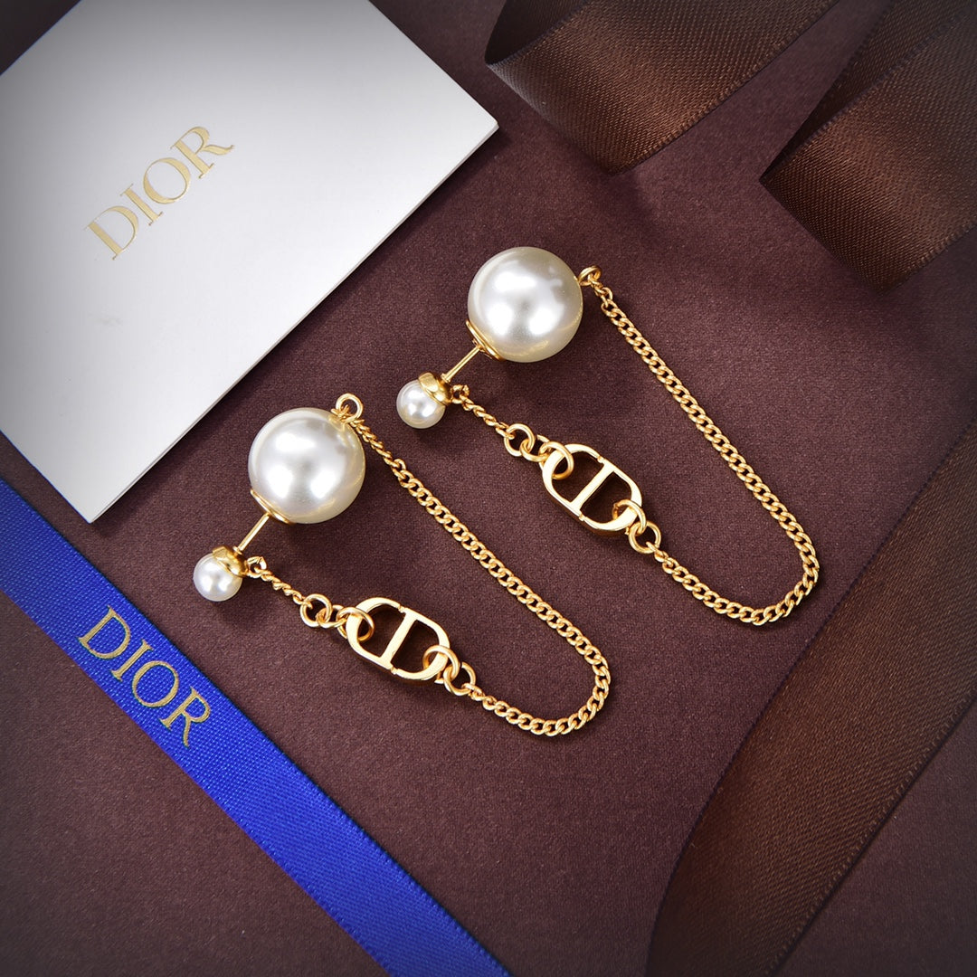 18K CD Tribales Earrings