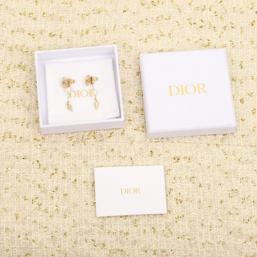 18K CD Pearl Pendant Earrings