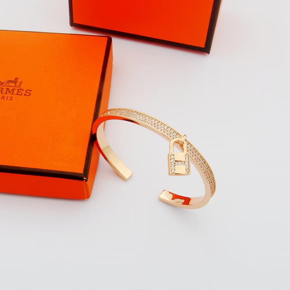 18K Kelly H Lock Vintage H Bracelet